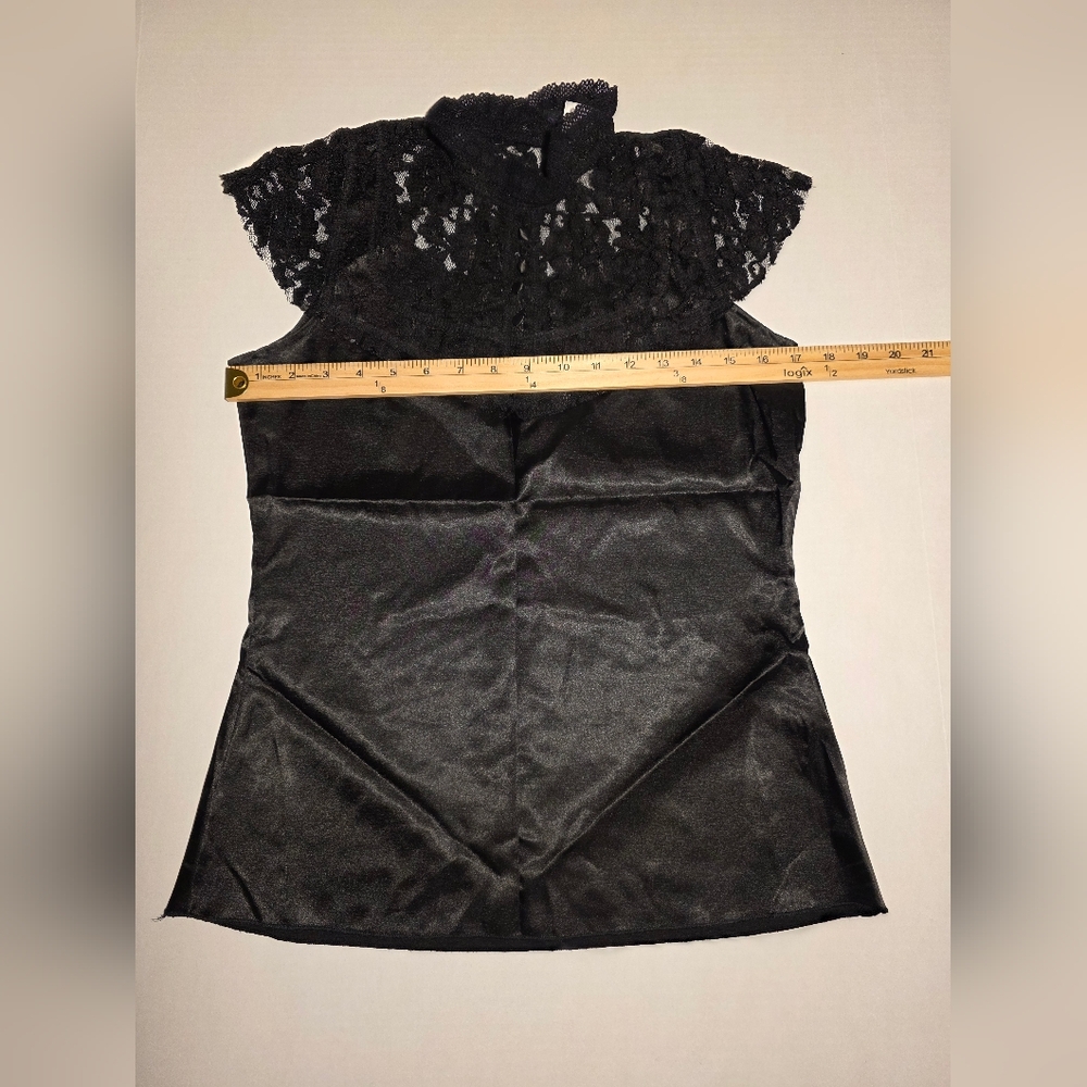 Morbid Threads Sz M Vintage Chic Black Lace Mock Neck Top Gothic - Picture 8 of 10